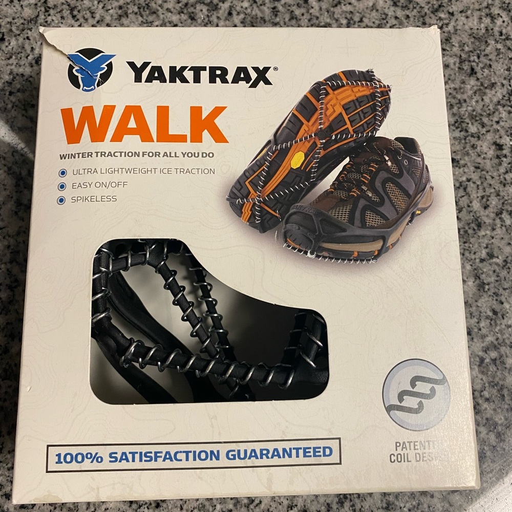 Winter ice traction device